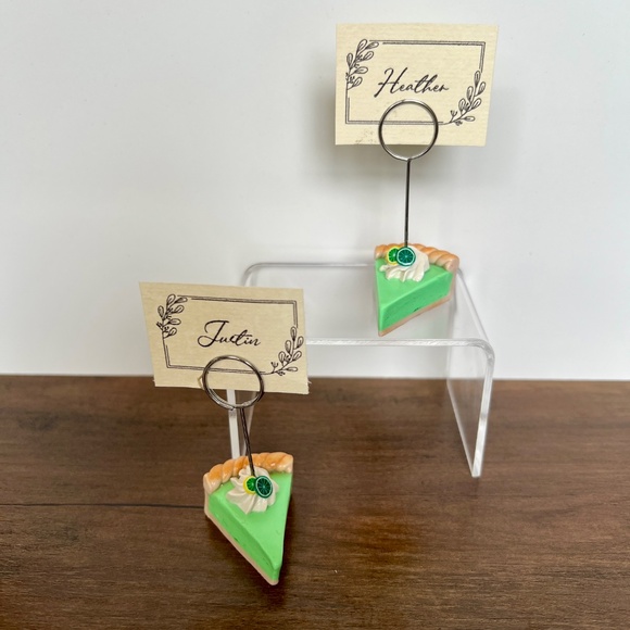 Key Lime Pie Place Card Holders - Set of 2 Hand-Sculpted Table Decor - Name Card - Picture 9 of 13